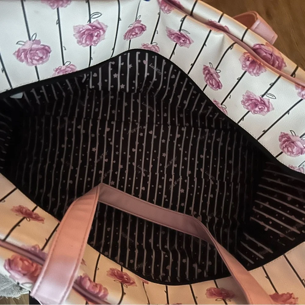 Betsey Johnson Black and Pink Striped weekend duffel bag - Picture 6 of 7